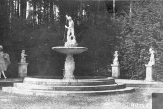 Historic Hatley fountain